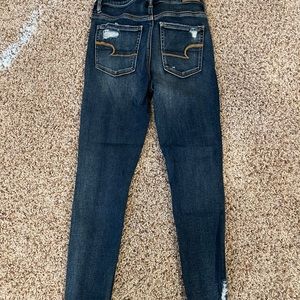 Like new, American Eagle Distressed Jeans